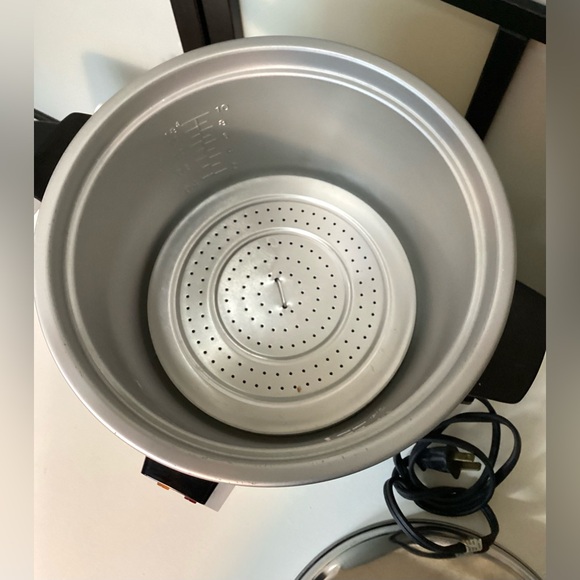 Zojirushi rice cooker 10 cups model nazc-18 - Picture 4 of 5